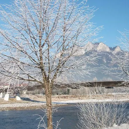 Pod Troma Korunami ホームステイ